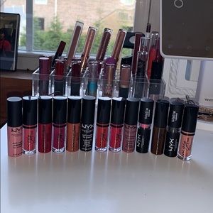 13 NYX mini lipsticks 💄